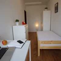 room photo