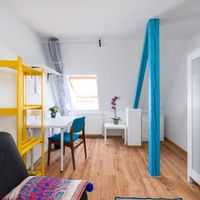 room photo