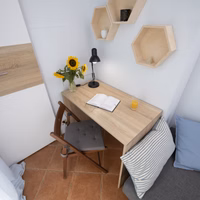 room photo