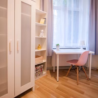 room photo