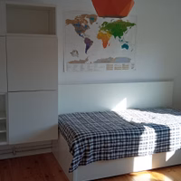 room photo