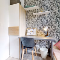 room photo