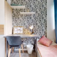room photo