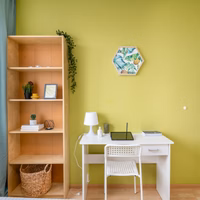 room photo