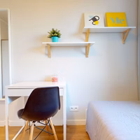 room photo