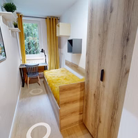 room photo
