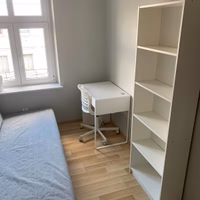 room photo