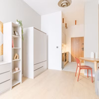 room photo