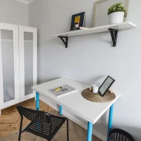 room photo