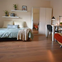 room photo