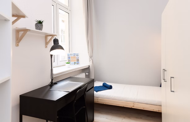 Single room no. 3 at Struga 35, Łódź-1