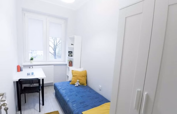 nr 3, ul. Ślężna 210, Wrocław-1