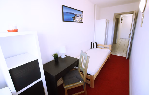 Pokój 1-osobowy nr 4 Broniewskiego, Warszawa-1