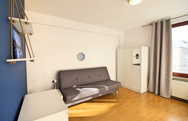 Pokój 5 Jana Pawła II, Warszawa-1