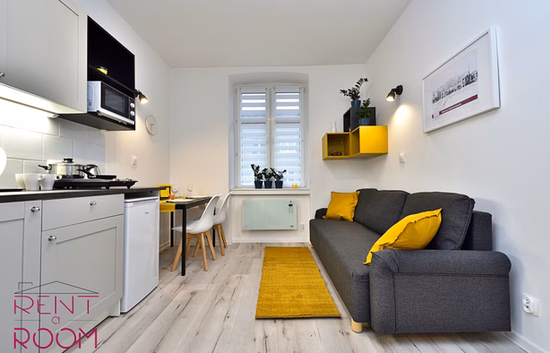 NAWROT 58 DW. FABRYCZNA PIOTRKOWSKA , Łódź-1