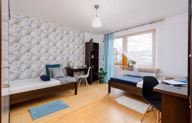 ul. Nadrzeczna 6 (Miejsce w pokoju 2-osobowym nr 3), Krakow-1