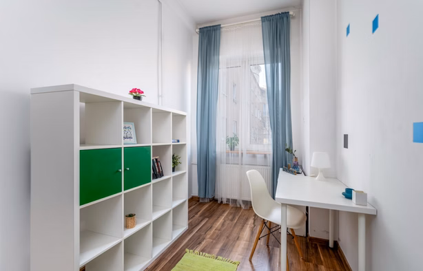 Duży i cichy pokój przy Politechnice, Plac Zbawiciela, pokój nr.5, Warszawa-1