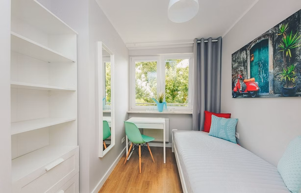 Gierymskiego 3, single room no.2, Warszawa-1