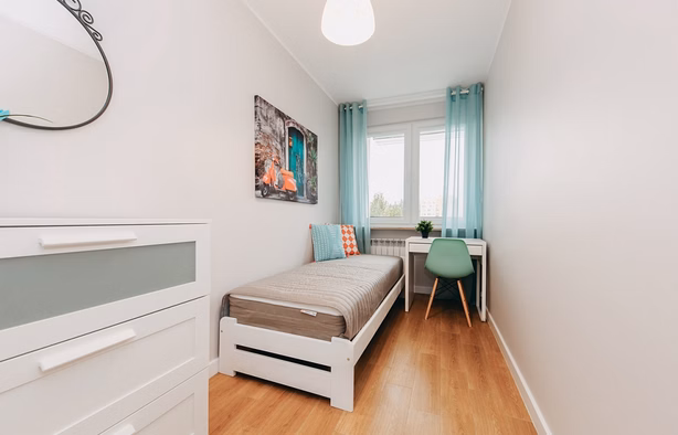 Bogusławskiego 12, single room no.1, WARSZAWA-1