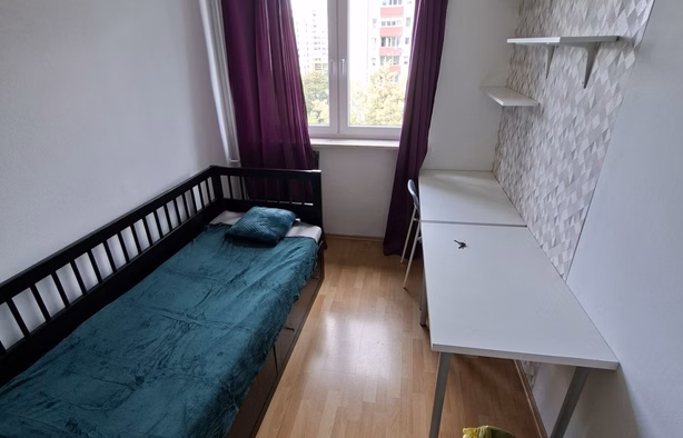 Pokój jednoosobowy #4 przy ul. Langego 6, Warszawa-1