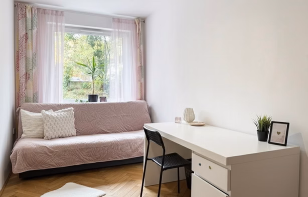 Pokój 1 przy ul. Bobrowej 7 w Gdańsku, Gdańsk-1