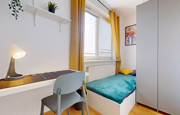 Single room #6 at al. Jerozolimskie 133, Warszawa-1