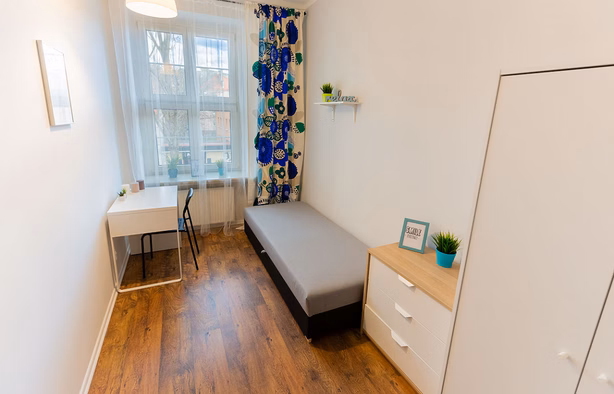 Pokój jednoosobowy nr 3 Rynek 17, Opole-1