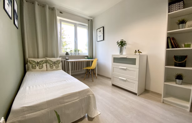 Pokój nr 1, ul. Puszczyka 5, blisko SGGW, Warszawa-1