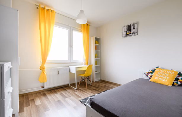 Pokój nr 2, ul. Sozopolska 1, SGGW, Warszawa-1