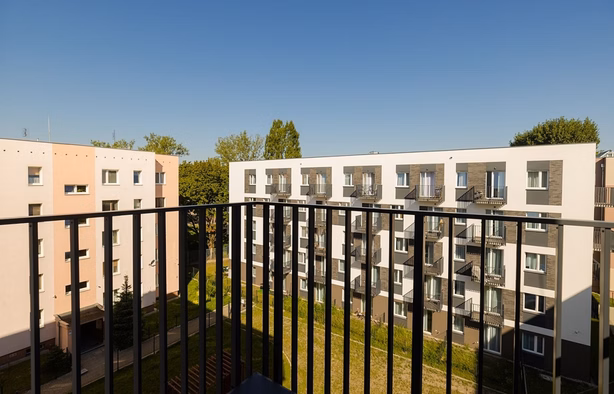 2 pok., 33m2, Balkon, Internet Free, Bez prowizji, blisko WUM i Okęcia, Warszawa-1