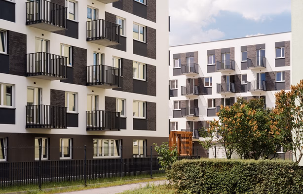 Duże Studio, Bez Kaucji! 33m2, Balkon, blisko LOT i WUM, Internet, 0%, Warszawa-1