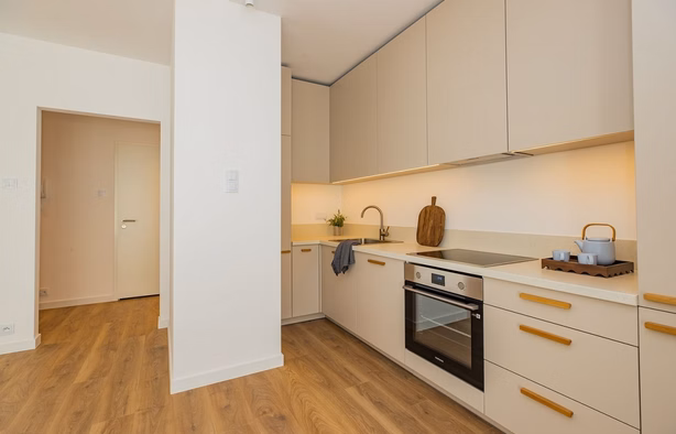 Studio | 30.9 m2 | Ogród | Internet w cenie | Bezpośrednio | SWPS, Warszawa-1