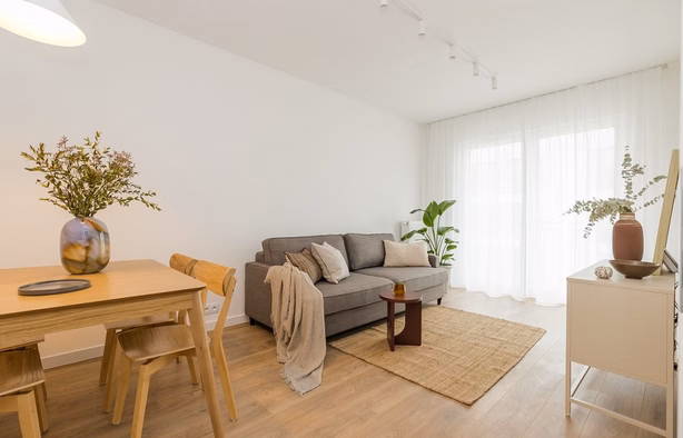 2-pokojowe | 45.0 m2 | Ogród | Internet w cenie | Bezpośrednio, Warszawa-1