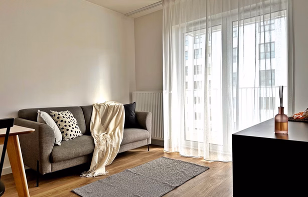 Studio | 33.3 m2 | Balkon | Internet w cenie | Bezpośrednio, Warszawa-1
