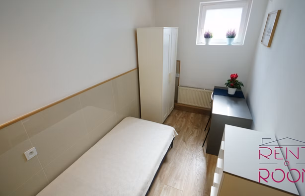 TARNINOWA 1 RADOGOSZCZ Pokój jednoosobowy NR P1, Łódź-1