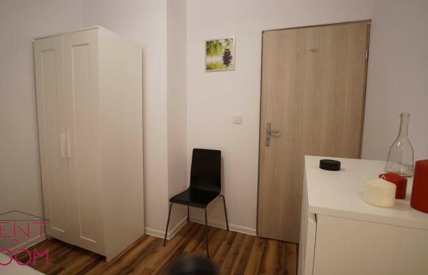 TARNINOWA 1 RADOGOSZCZ Pokój jednoosobowy NR P5, Łódź-1