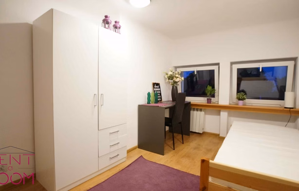 TARNINOWA 1 RADOGOSZCZ Pokój jednoosobowy NR 24, Łódź-1