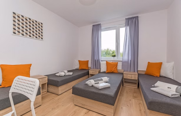 8-osobowe mieszkanie nr C1, Przejazdowo-1