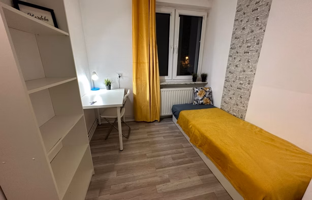 Pokój jednoosobowy #14 przy ul. Wita Stwosza 17b [DLA KOBIET], Warszawa-1