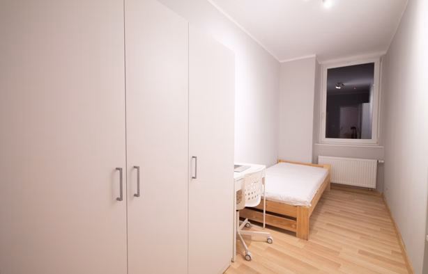 Wygodny pokój 1-os.,  Łukasińskiego – Centrum, dwie pełne łazienki, Wrocław-1