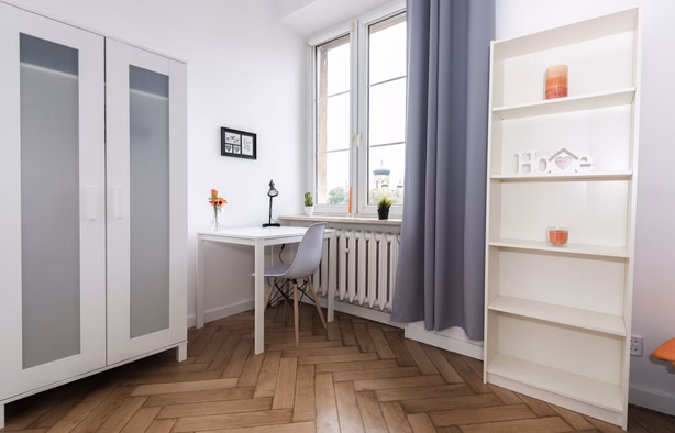 Single room vis a vis The Old Town, next to metro station Wileńska, Warszawa-1