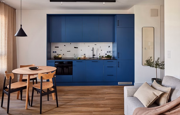 Studio | BEZPOŚREDNIO | Metro Wilanowska, Warszawa-1