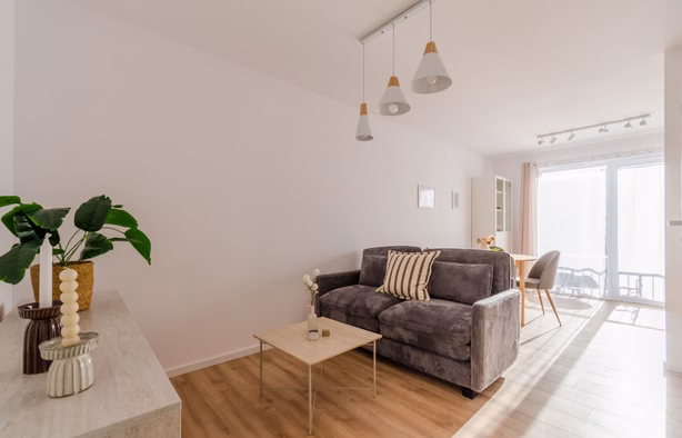 3-room apartment with a storage room and parking, Łódź-1