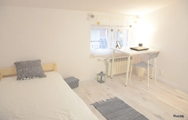 Pokój 1-osobowy 4C, Kraków-1