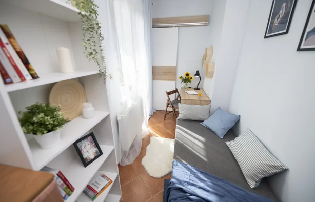 Pokój 1-osobowy nr 5, Żmujdzka 32, Kraków-1