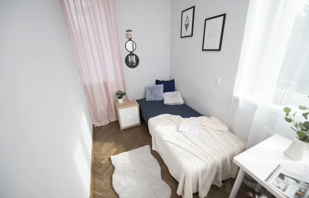 Pokój 1-osobowy  nr 4, Żmujdzka 32, Kraków-1