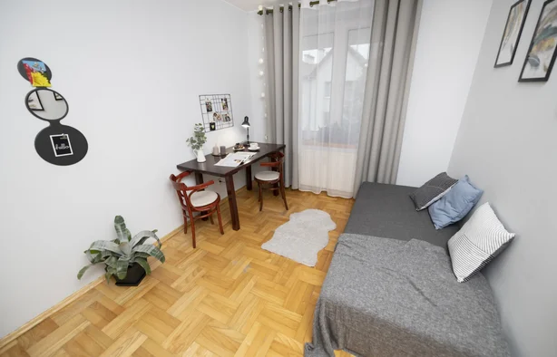 Pokój 1-osobowy  nr 3, Radzikowskiego 126, Kraków-1