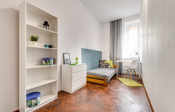 Single room No. 5, ul. Królowej Jadwigi 12, Katowice-1