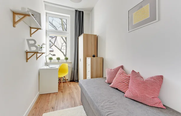 Single room no.2, Gdańsk-1