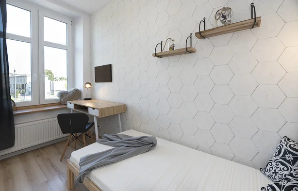 Single room no. 2, Łódź-1